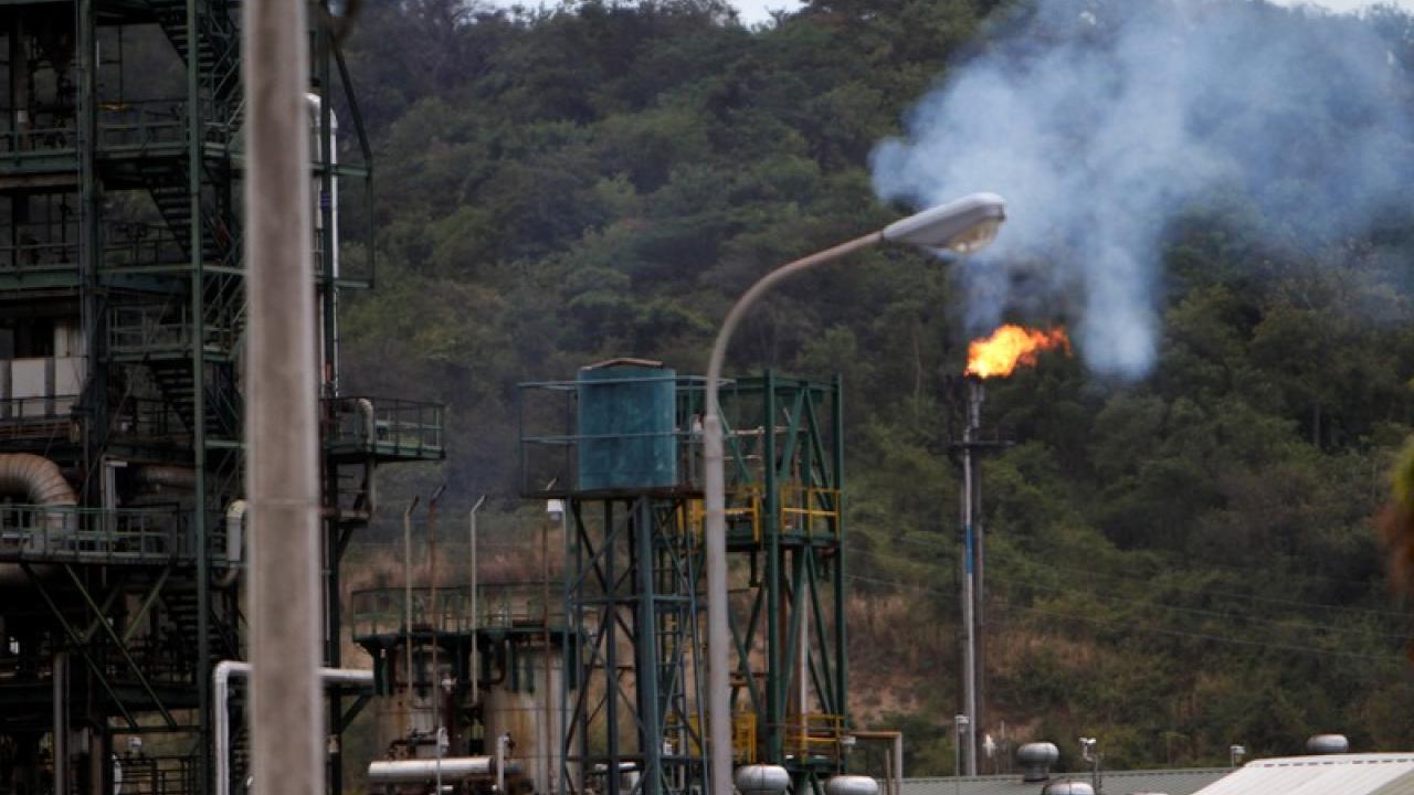Petrolera. Foto:Reuters. 