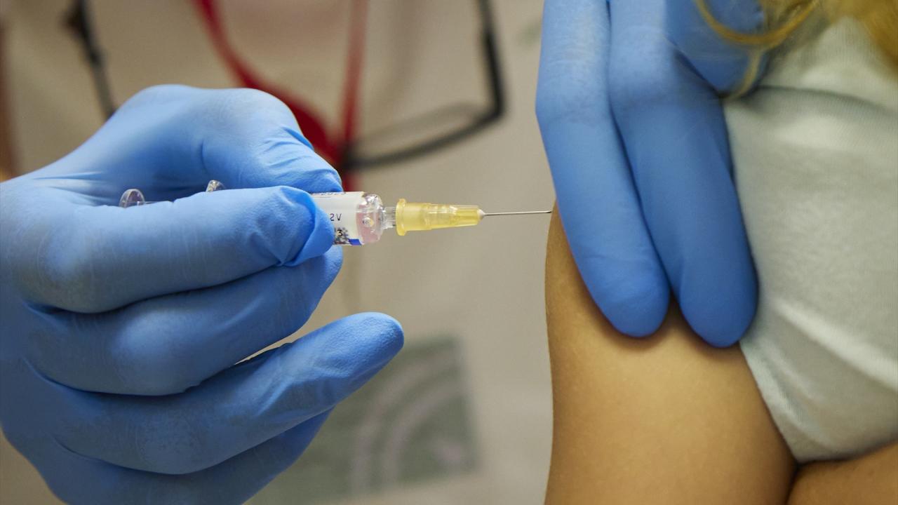 aplicación de vacuna