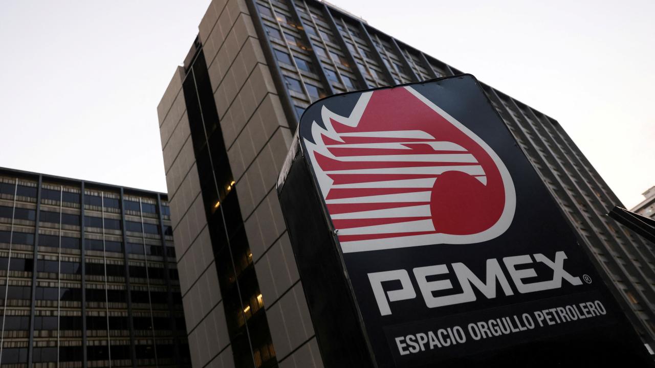 fachada edificio Pemex