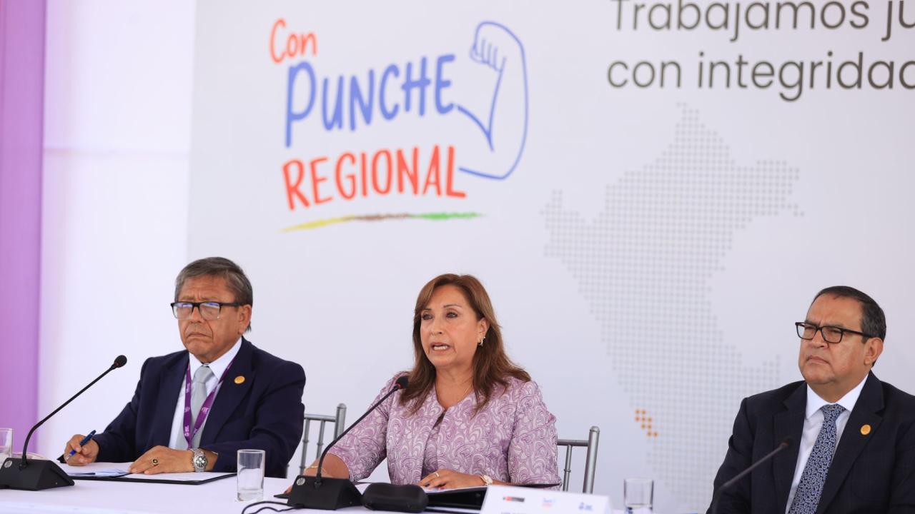 Presidenta del Perú, Dina Boluarte, foto Agencia Andina