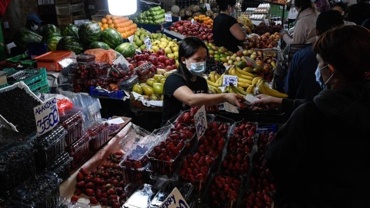 Precio alimentos en Chile, foto Xinhua