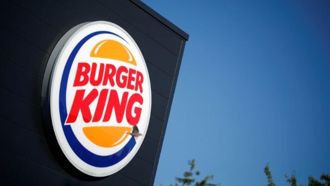 Logo Burger King iluminado, foto Reuters