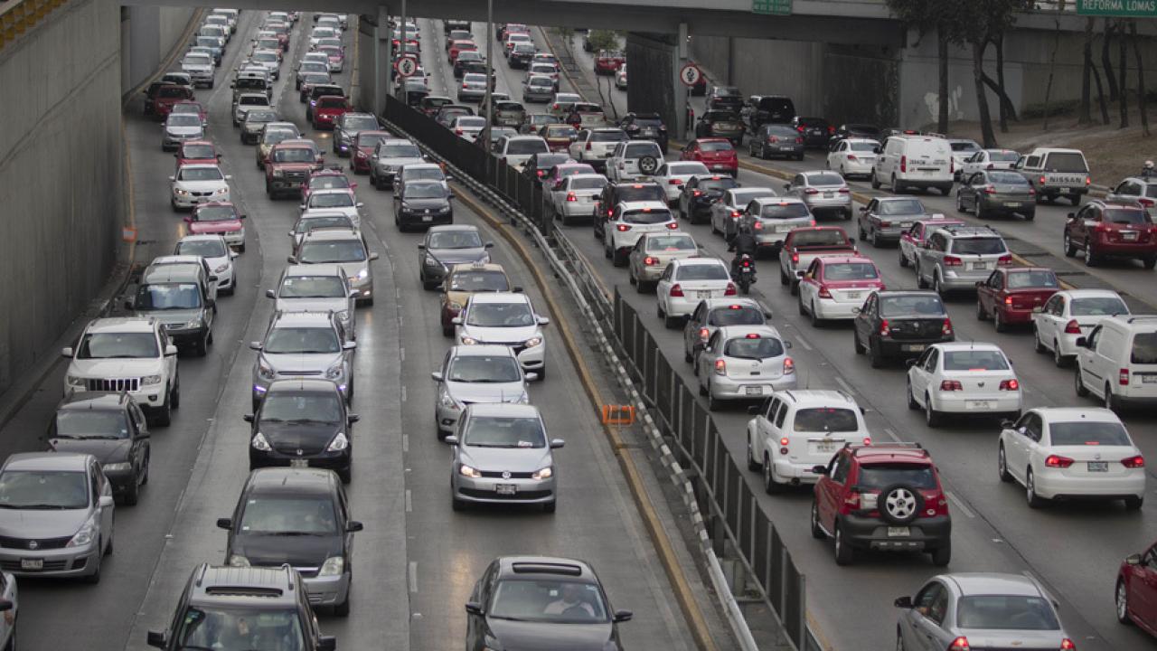 Autos. Foto: Xinhua.