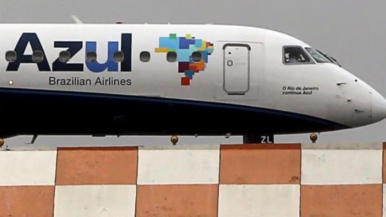 avion Azul, foto Reuters