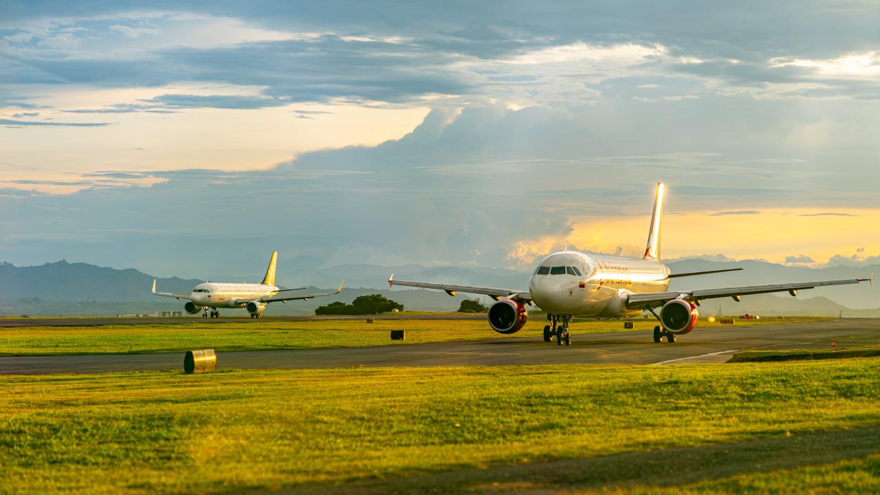 Aviones en Risaralda, Colombia. Foto: Unsplash. 