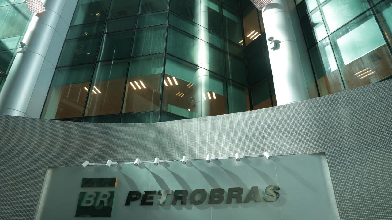 crédito Reuters Petrobras corporativa