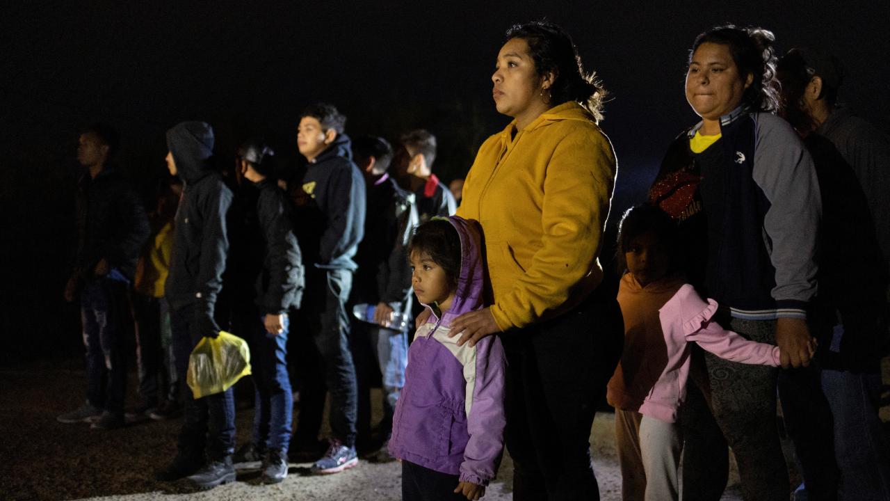 Sube presión en gigantesco campamento migrantes sur México al declararse ilegales expulsiones desde EEUU Sube presión en gigantesco campamento migrantes sur México al declararse ilegales expulsiones desde EEUU