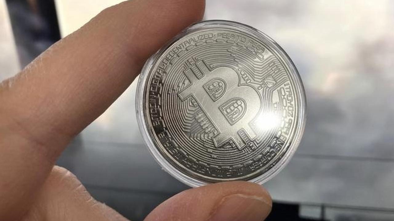 Nayib Bukele: El Salvador comprará "un bitcoin cada día" Nayib Bukele: El Salvador comprará "un bitcoin cada día"
