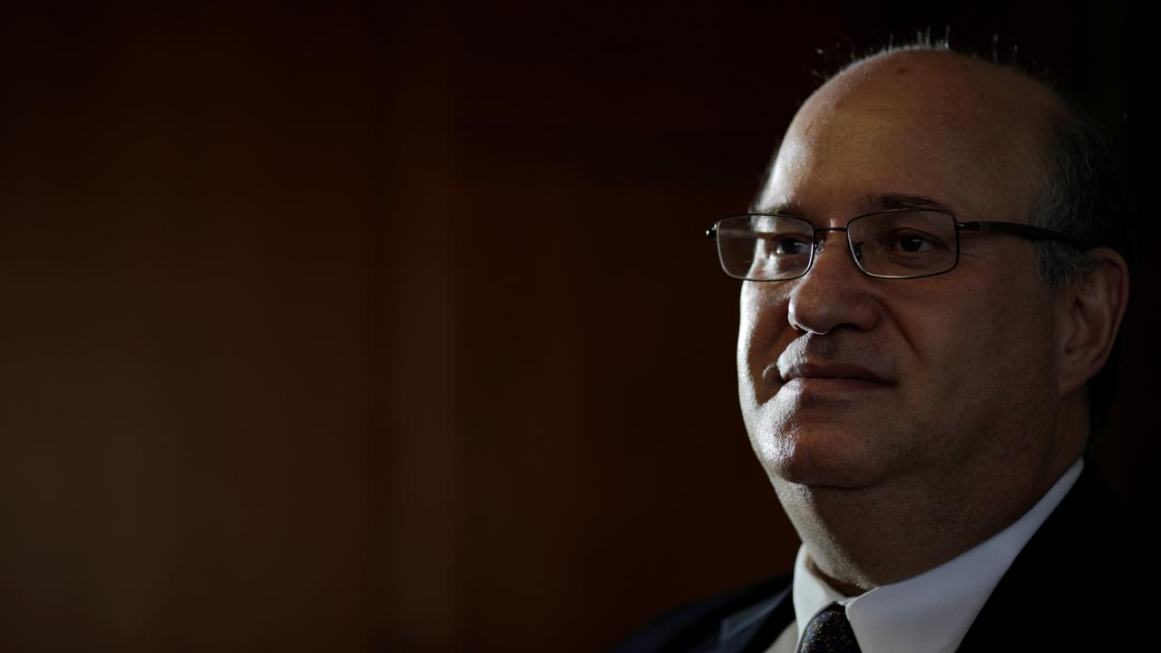 Brasileño Goldfajn es elegido como presidente del BID tras destitución de jefe previo