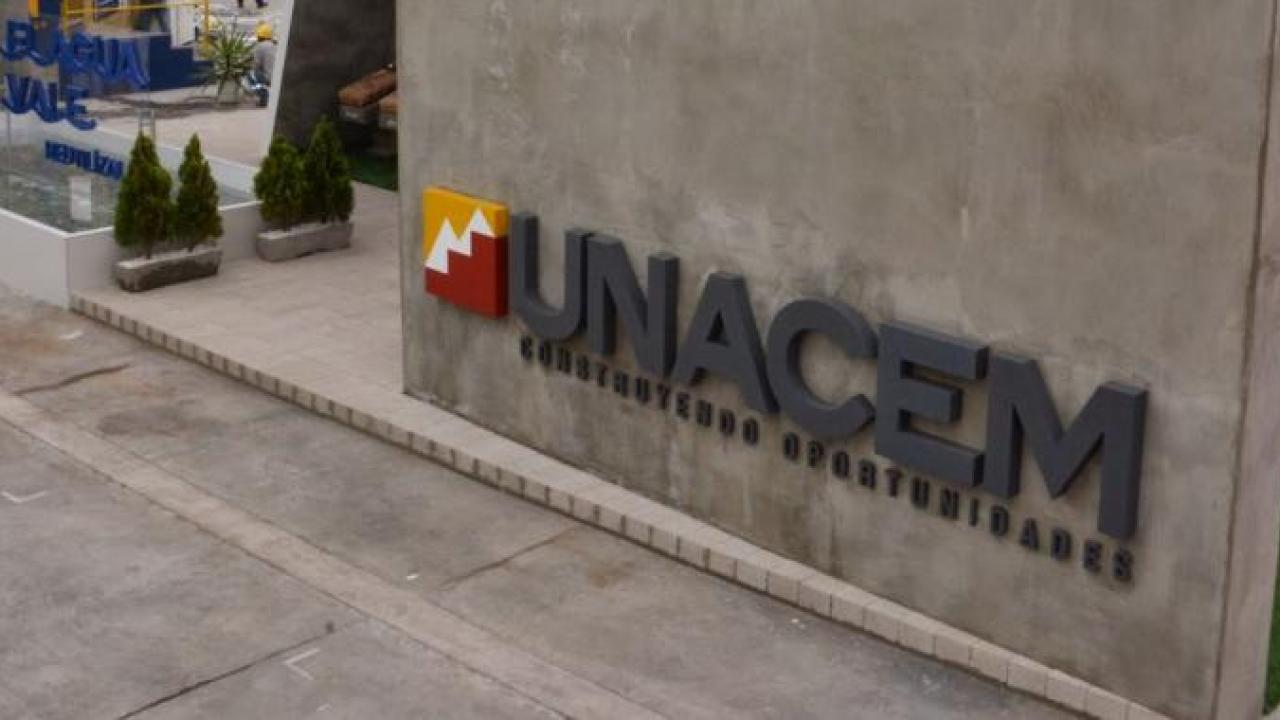 Cementera peruana Unacem adquiere empresa chilena CONOVIA