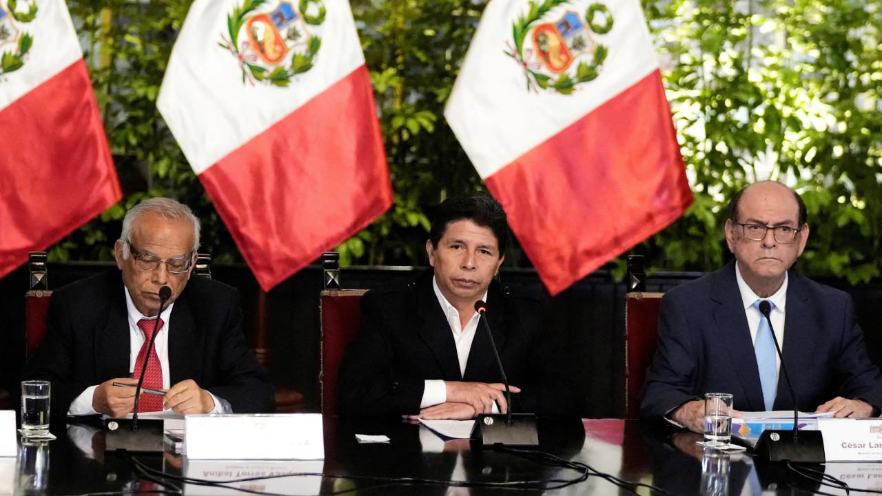 Congreso peruano rechaza pedido de confianza de primer ministro, sin llegar a una votación