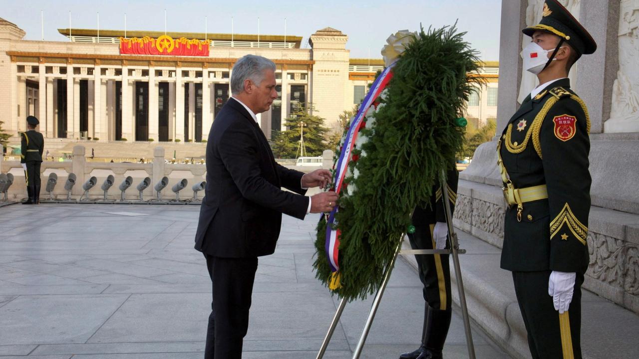 Cuba consigue una reducción de la deuda con China y nuevos fondos