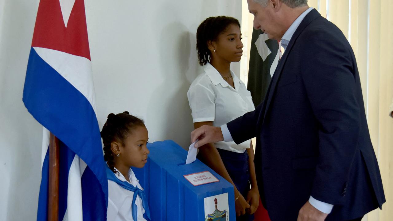 La participación en las elecciones municipales en Cuba es la más baja en 40 años