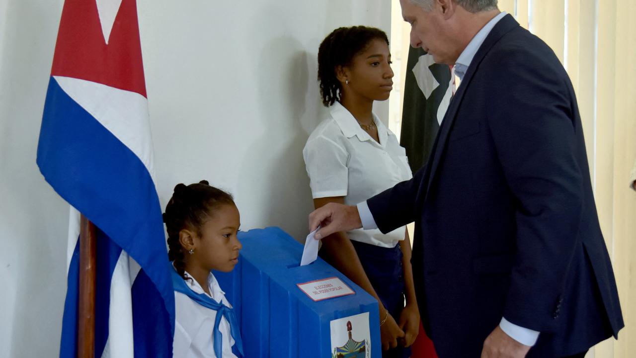 La participación en las elecciones municipales en Cuba es la más baja en 40 años La participación en las elecciones municipales en Cuba es la más baja en 40 años
