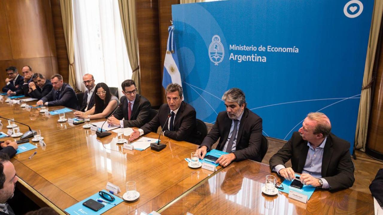 Gobierno argentino cerró un acuerdo de precios justos con proveedores 