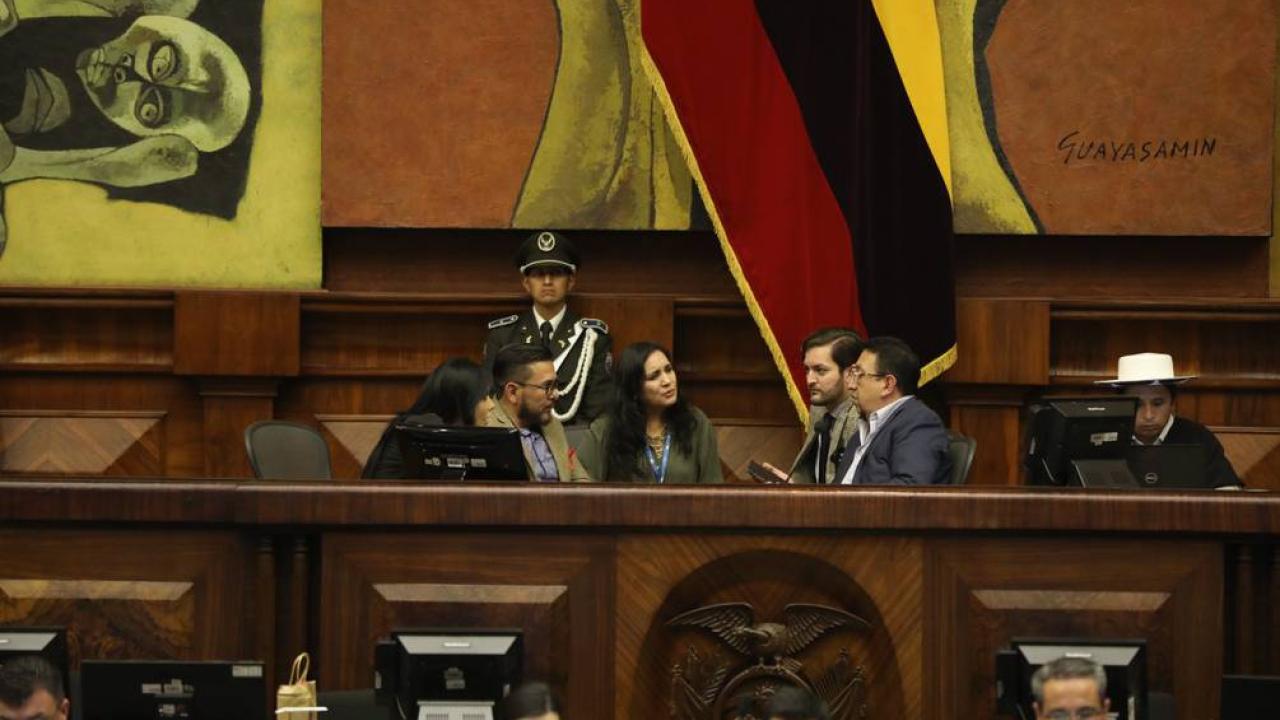 Partidos políticos ecuatorianos buscarán destituir al presidente Lasso