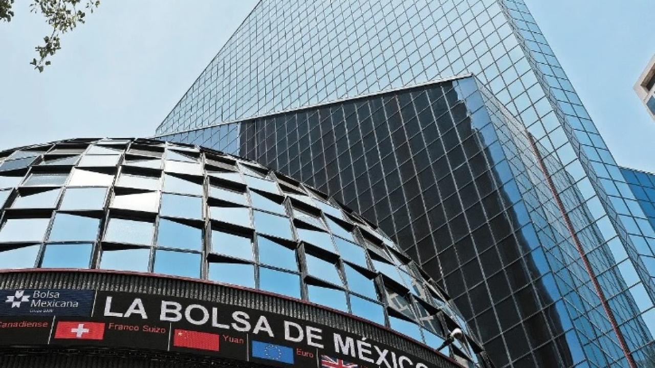 Bolsa mexicana, la segunda que más gana en el mundo durante 2023 Bolsa mexicana, la segunda que más gana en el mundo durante 2023