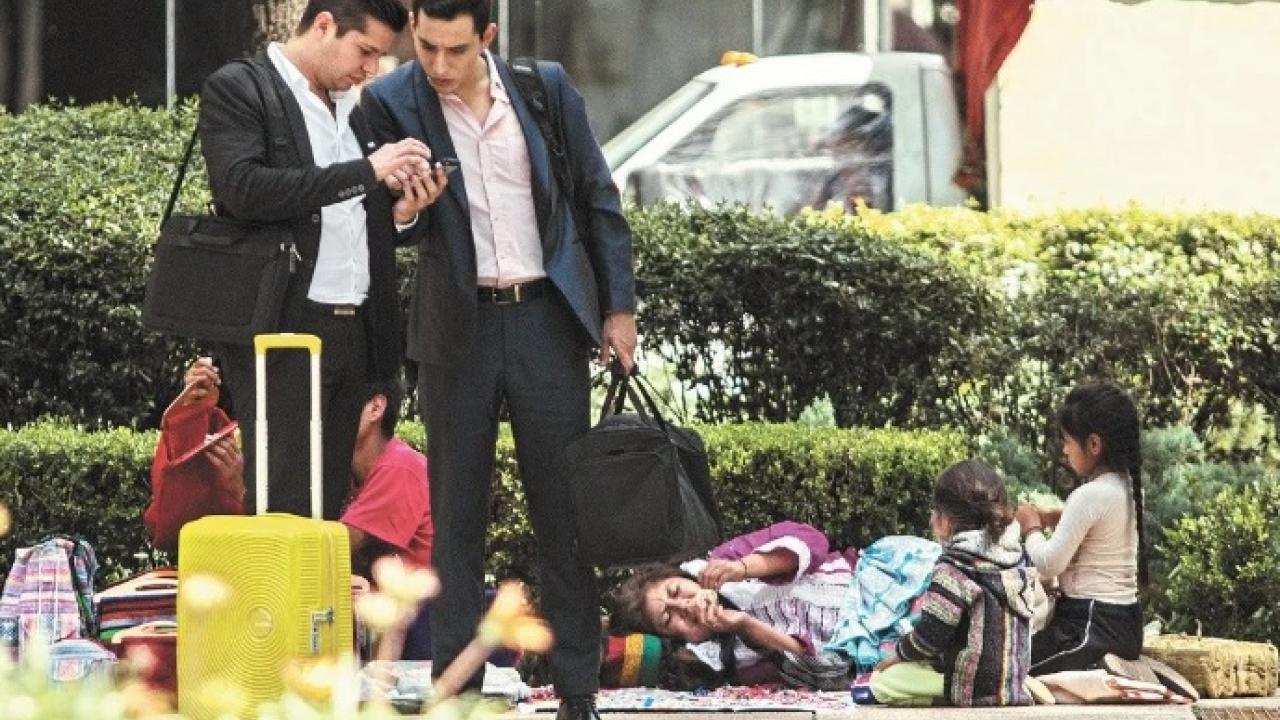 Crecen pobreza extrema y los súper ricos en América Latina Crecen pobreza extrema y los súper ricos en América Latina