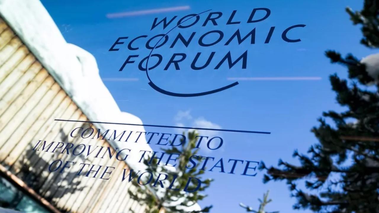 Encuesta Davos 2023: 63% de CEOs prevé que ocurra una recesión