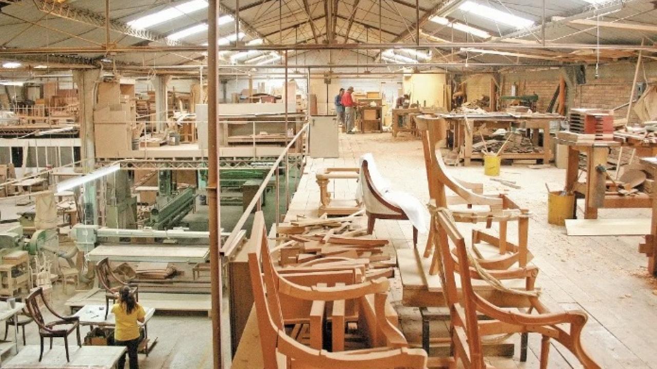 México gana terreno a China como proveedor de muebles a EE.UU. México gana terreno a China como proveedor de muebles a EE.UU.