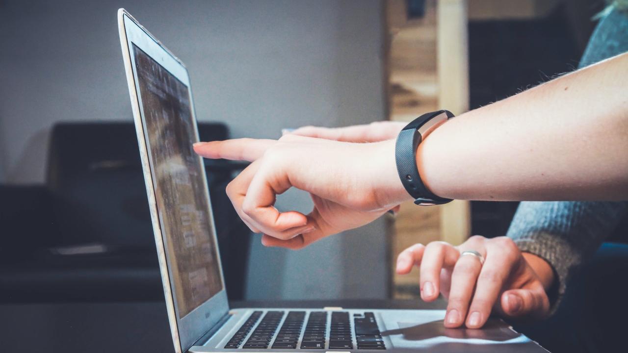 ¿Qué prioridades evalúan las empresas antes de invertir en transformación digital el 2023? ¿Qué prioridades evalúan las empresas antes de invertir en transformación digital el 2023?
