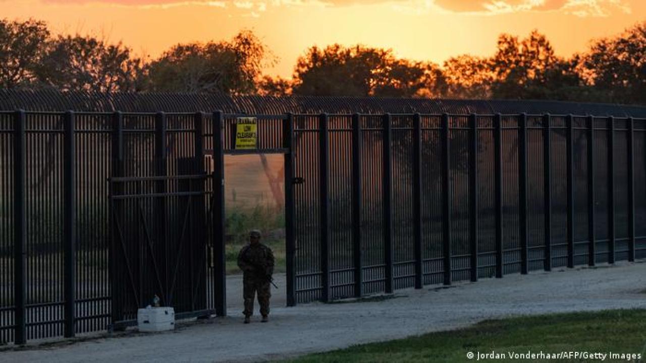 Nombran "zar" fronterizo para empujar construcción de muro entre EE.UU. y México Nombran "zar" fronterizo para empujar construcción de muro entre EE.UU. y México