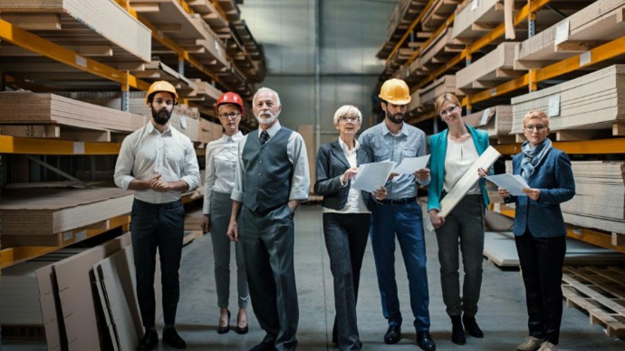 Firmas chilenas suben en el ranking de las 500 empresas familiares más grandes del mundo Firmas chilenas suben en el ranking de las 500 empresas familiares más grandes del mundo