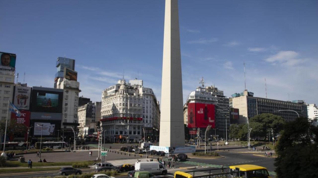 Misión del FMI continuará en Argentina revisión técnica de acuerdo financiero