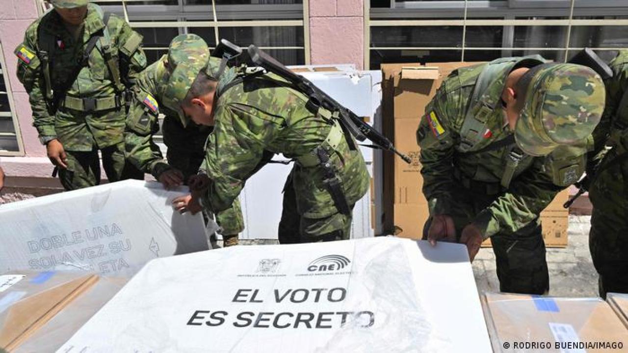 Presidente de Ecuador acepta triunfo del “No” a la extradición Presidente de Ecuador acepta triunfo del “No” a la extradición