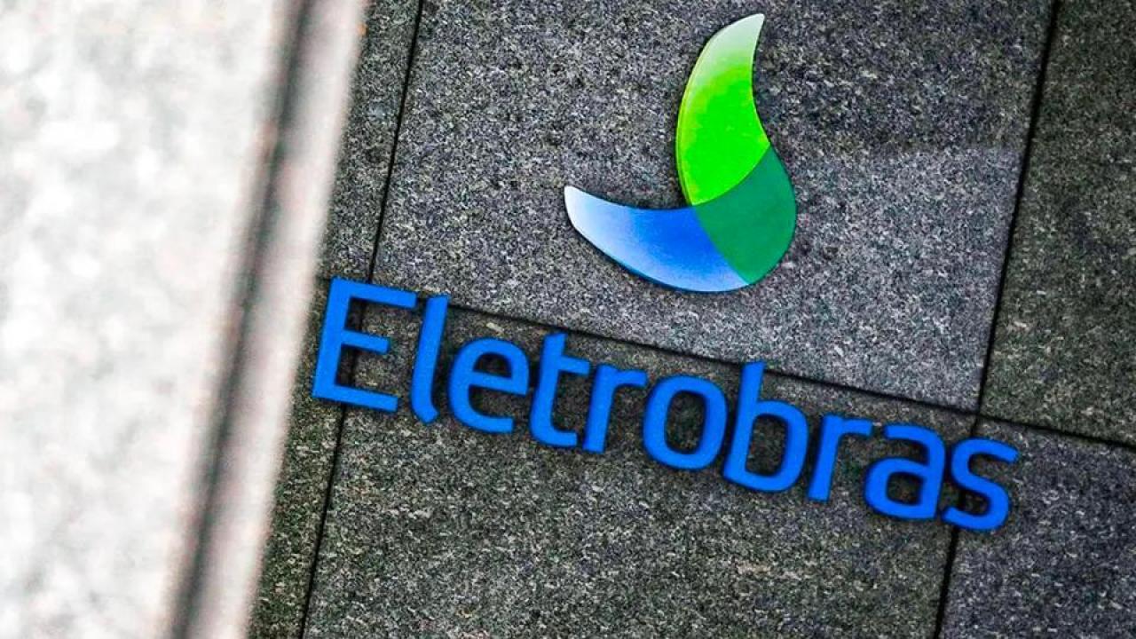 Lula critica privatización de Eletrobras y pedirá que sea revisada Lula critica privatización de Eletrobras y pedirá que sea revisada
