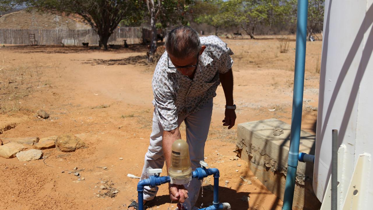 Empresa china construye proyecto de agua potable para indígenas brasileros