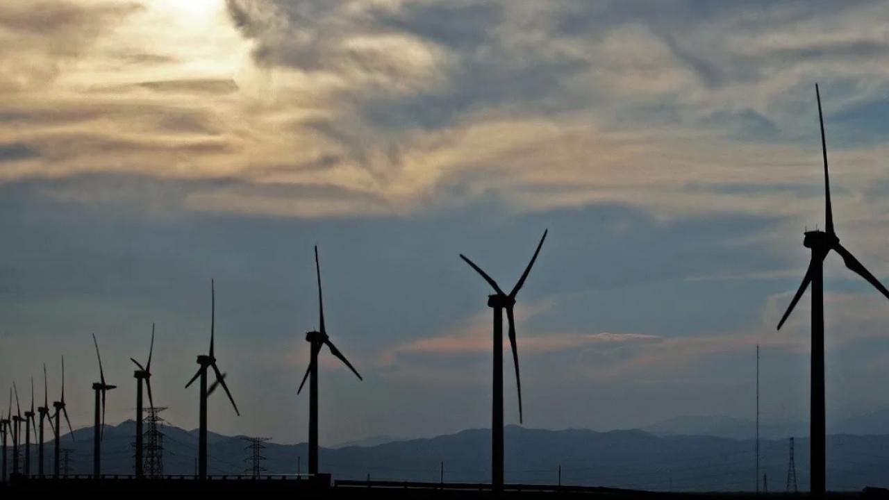 México ha desestimado un 80% de las solicitudes de permisos eléctricos de fuentes renovables
