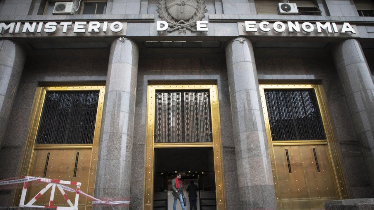 Actividad económica de Argentina registra crecimiento de 5,2 % en 2022