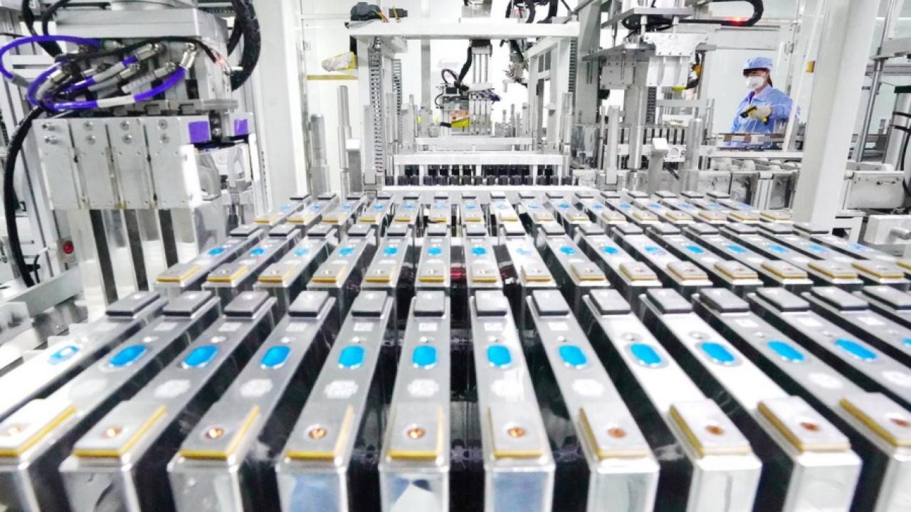 Una batería de litio y aire: el invento que promete revolucionar el mercado de la electromovilidad Una batería de litio y aire: el invento que promete revolucionar el mercado de la electromovilidad