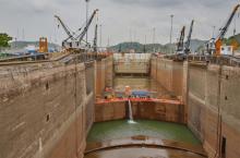 Exclusas del canal de Panamá en mantención, foto Autoridad del Canal de Panamá