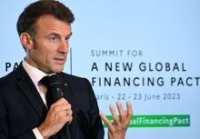 Macron en cumbre de Paris, foto Reuters