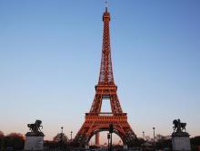 Torre Eiffel, foto Xinhua