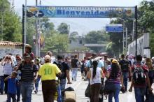 Personas caminando. Foto: Xinhua. 