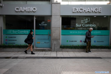 Dólar en Argentina. Foto: Xinhua. 