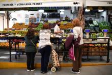 Empresas y sindicatos de Argentina acuerdan un aumento del 20% del salario mínimo en cuatro tramos