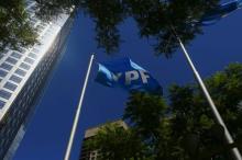 YPF y Petronas buscarán nuevos socios para la construcción de una planta de GNL en Argentina