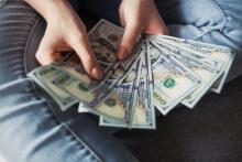 Tres de cuatro trabajadores en Chile prefieren el sueldo en UF