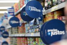 En Argentina clausuran supermercado Jumbo por incumplir plan de precios del gobierno