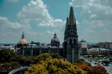 Efecto Tesla: Jalisco acelerará en certificación para insertarse en cadenas de suministro de la compañía de Elon Musk