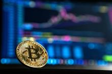 Bitcoin cae a su precio más bajo en semanas